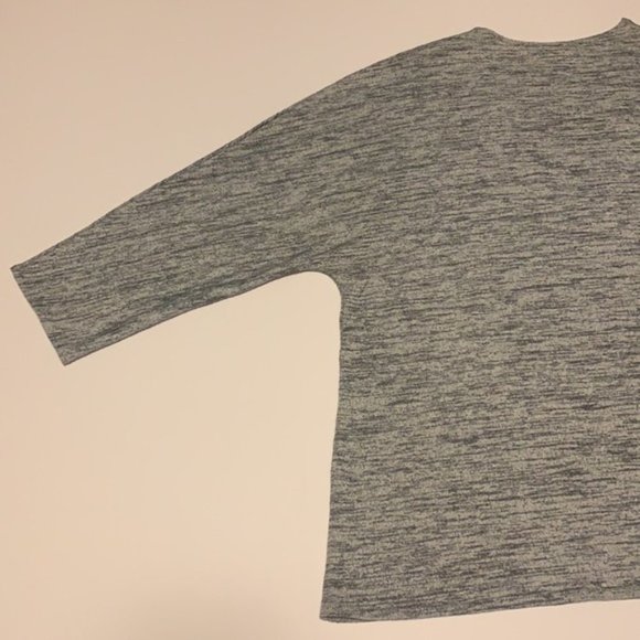 Aritzia Wilfred Free Grey Sweater - Women’s Size Medium - Picture 4 of 6